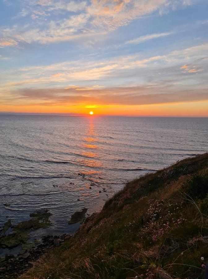 Caravan By The Sea Elgin Buitenkant foto